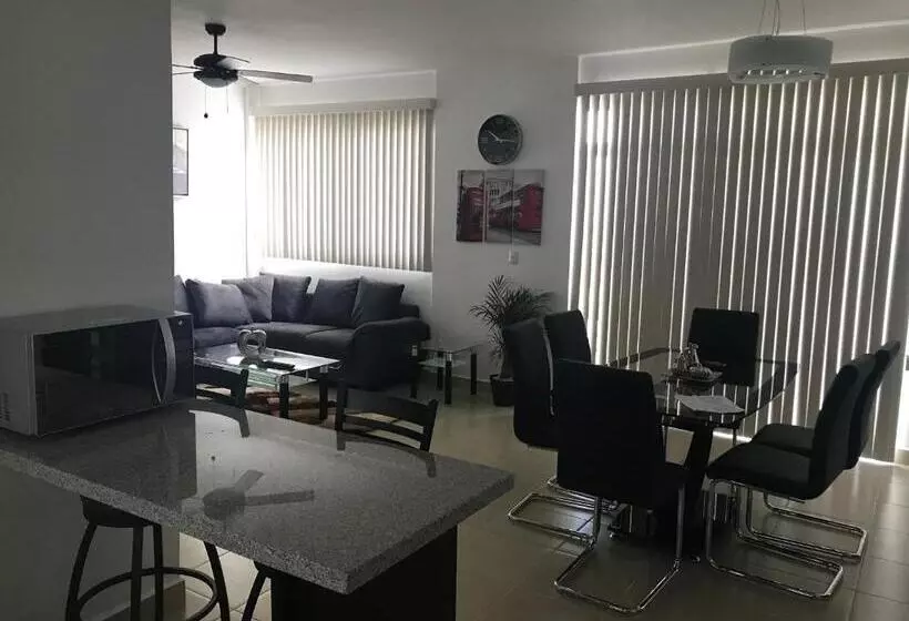 Beach Haus Suites Vacacionales