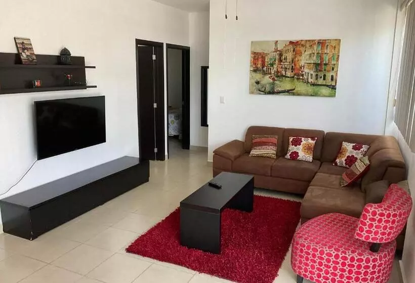 Beach Haus Suites Vacacionales