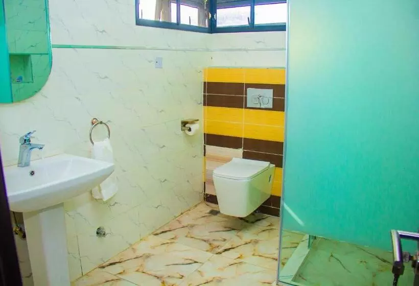 تختخواب و صبحانه 4 Bedroom Villa Marina Duplex Guzape
