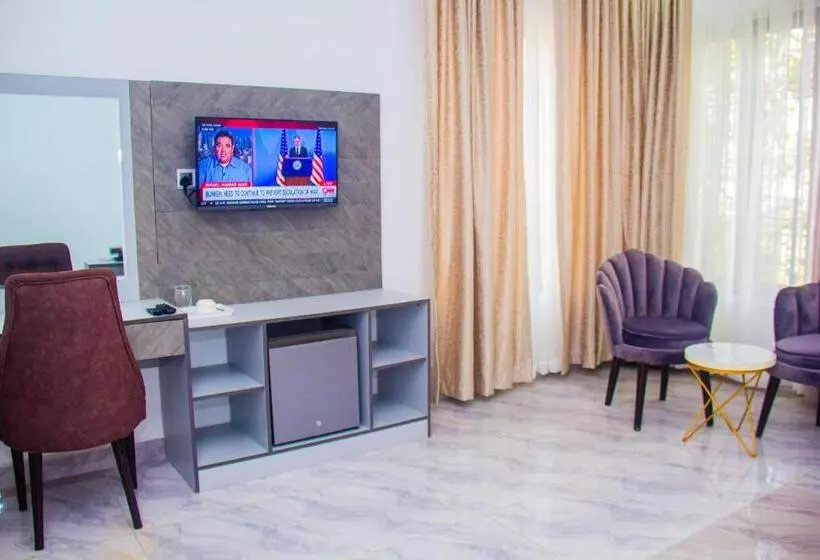 تختخواب و صبحانه 4 Bedroom Villa Marina Duplex Guzape