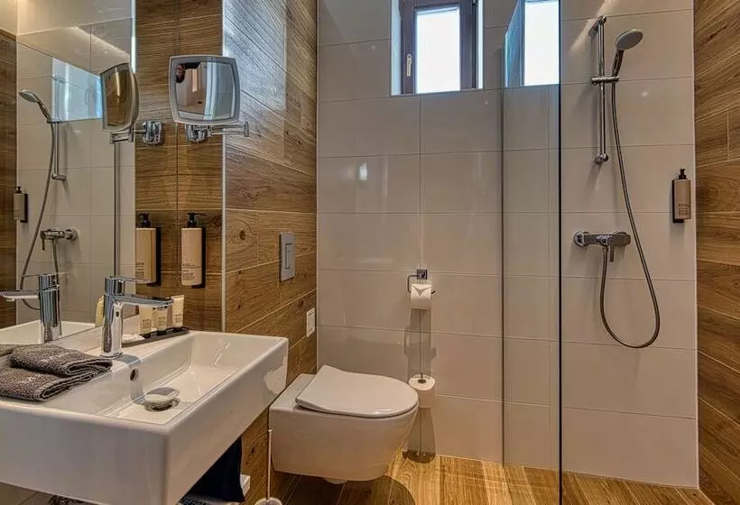 Cardoner Hotel és Konferenciaközpont