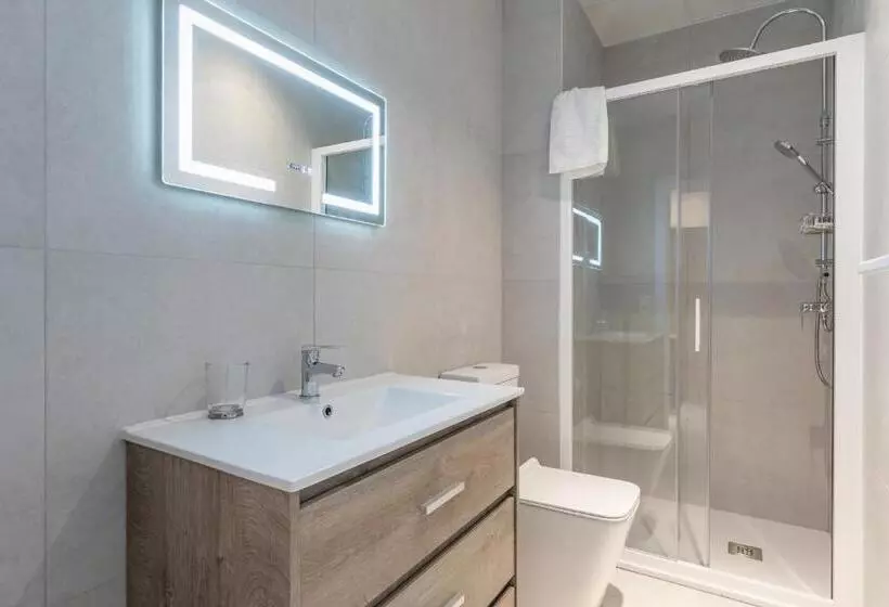 Gorgeous Apartment Close To City Centre