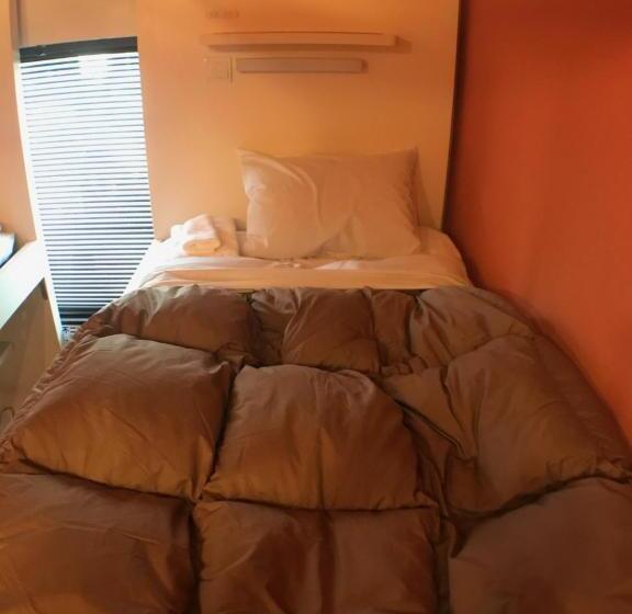 Otel Ln13 貸切ゲストハウス三宮えびすや Guest House Ebisuya