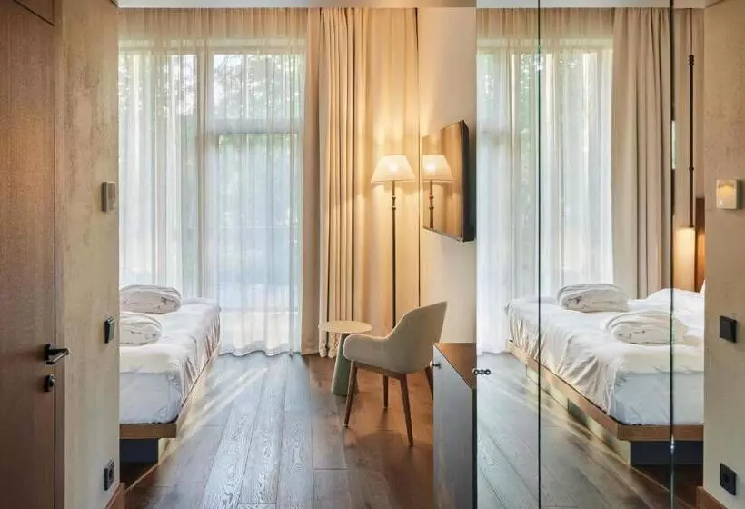 هتل Monist Boutique By Spa Vilnius