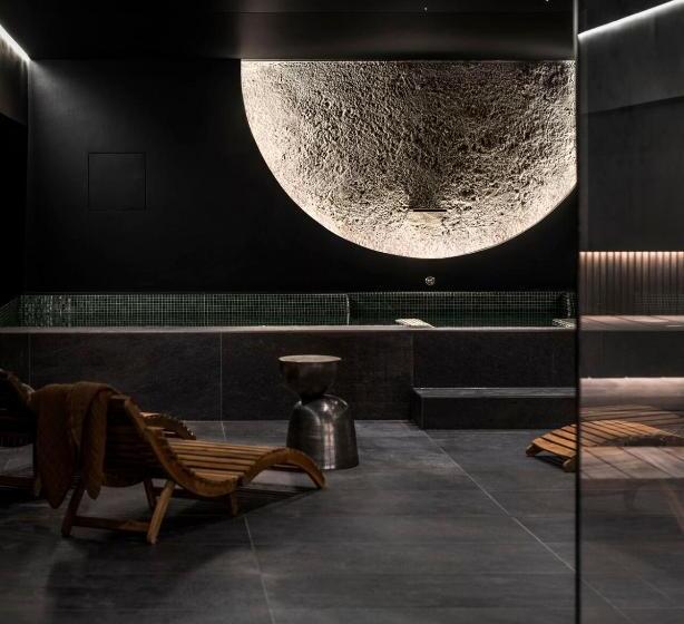 هتل Monist Boutique By Spa Vilnius