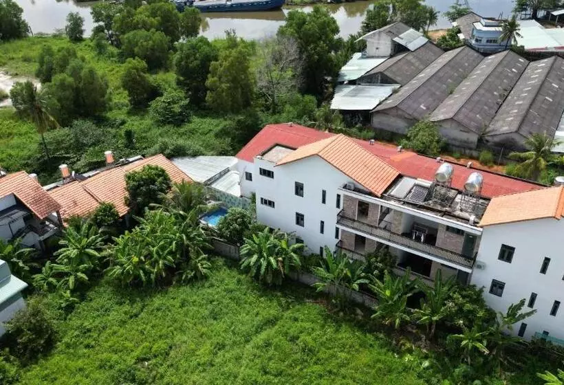 هتل Nhu Huose Phu Quoc