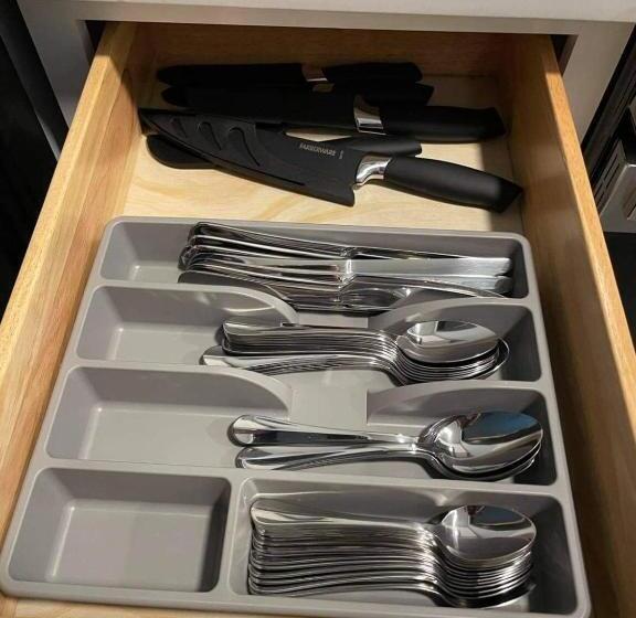 فندق Yacht One Family Suite Near Hidden Valley Ski