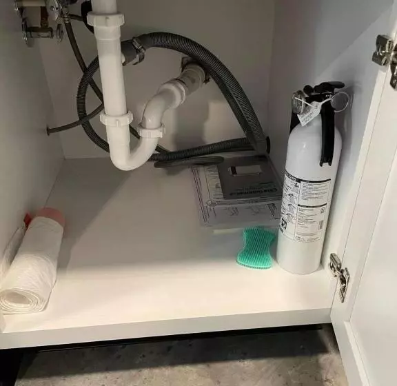 Hotelli Yacht One Family Suite Near Hidden Valley Ski