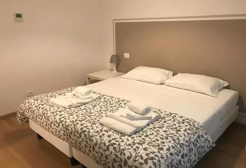 هتل Ritter S Rooms & Apartments