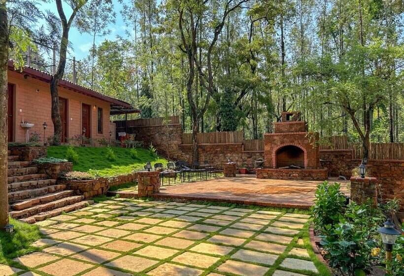 בית מלון כפרי Sereno Barn Eco Stay Chikmagalur