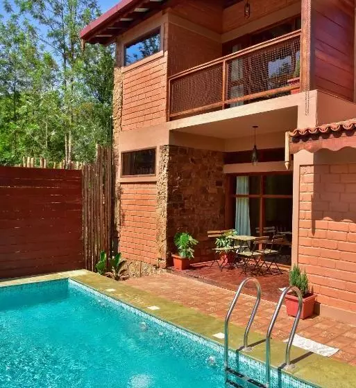 ホテル Sereno Barn Eco Stay Chikmagalur