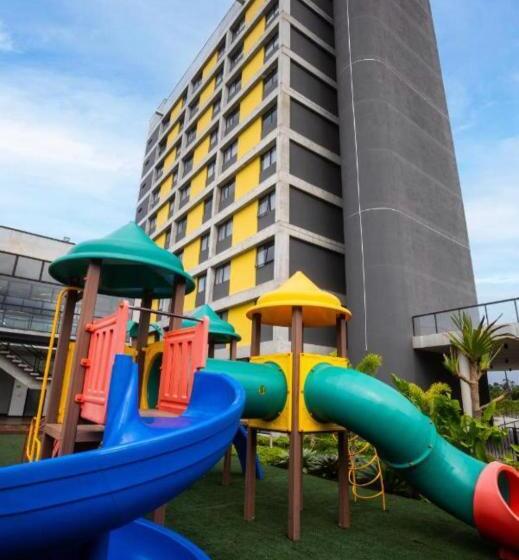 هتل Solar Pedra Da Ilha   Quarto 611