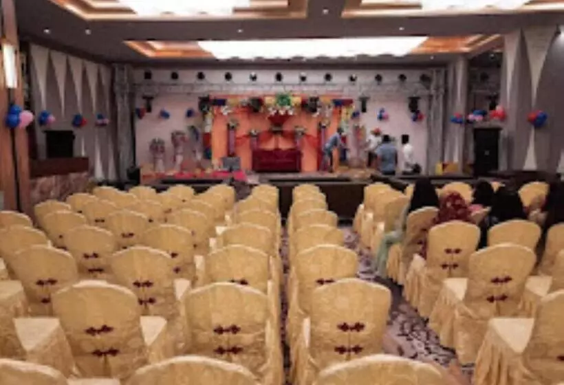 Hotelli The Triple Crown ,bettiah