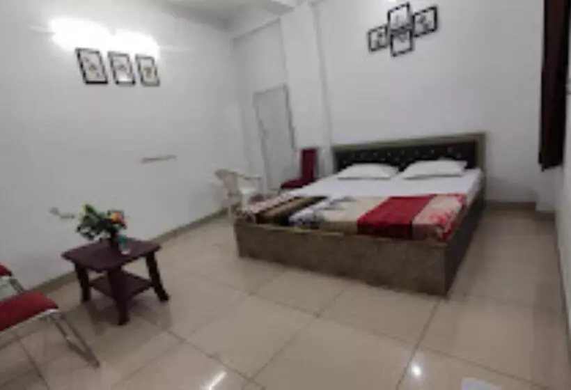 ホテル The White Lotus, Patna