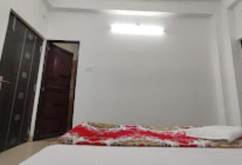 酒店 The White Lotus, Patna