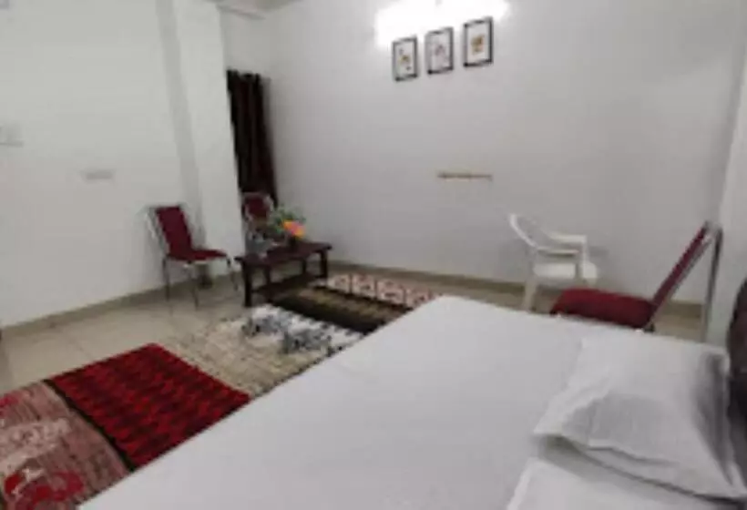 ホテル The White Lotus, Patna
