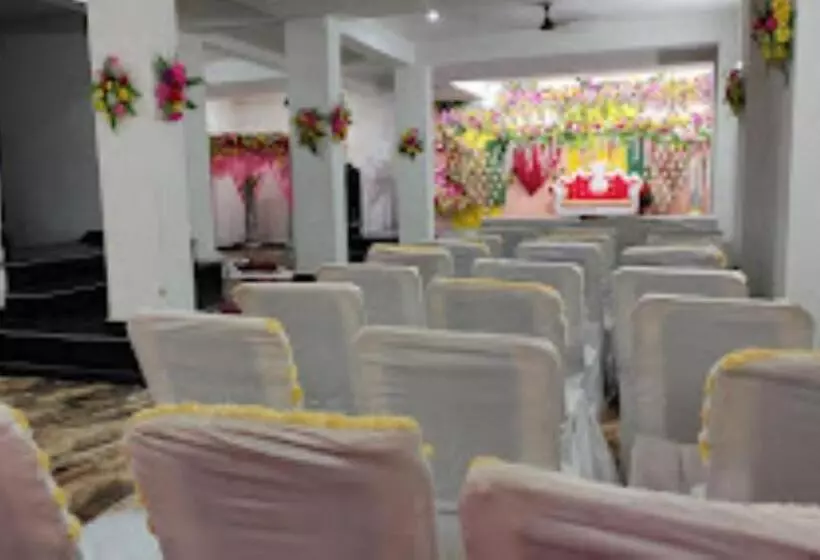 ホテル The White Lotus, Patna