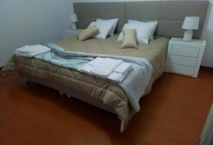 Majatalo Alojamento Real