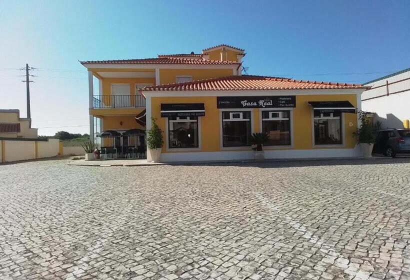 펜션 Alojamento Real