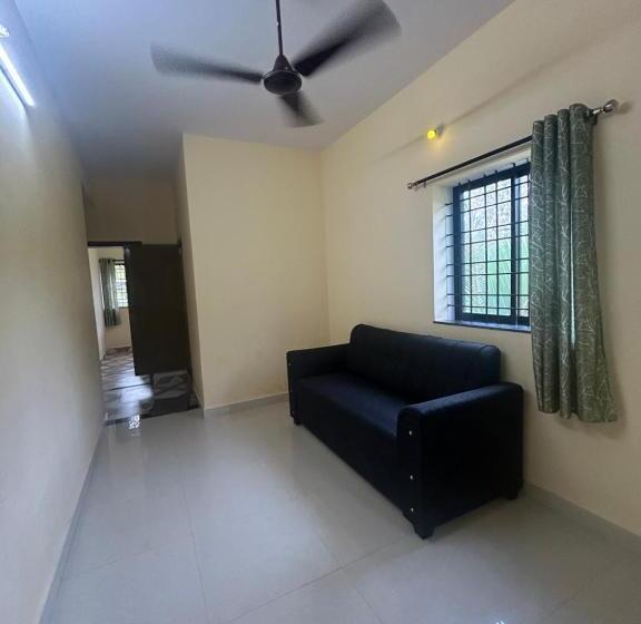 ペンション Durva House Rooms Stay