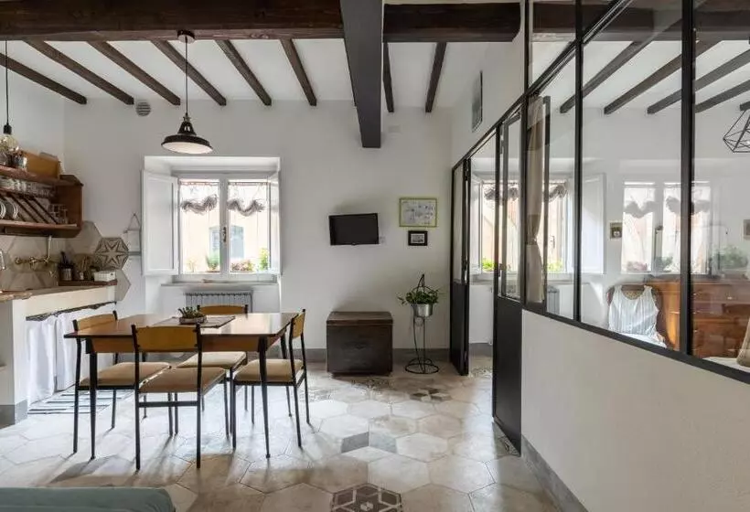 Majatalo Manillahouse