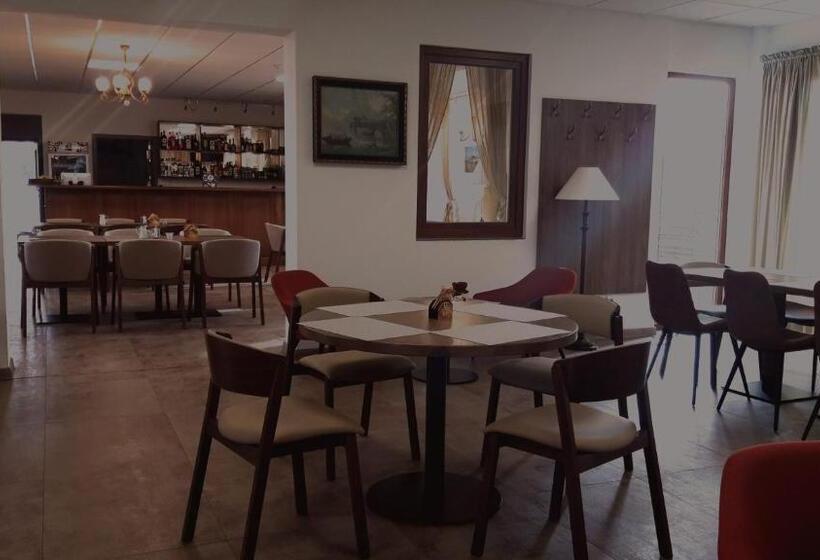 פנסיון Penzión Peron