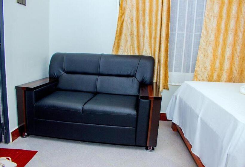 The Lavender Hotel & Tours