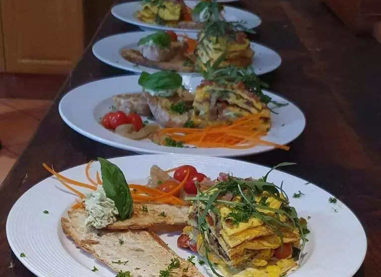 ベッドアンドブレックファースト Ilnika Farm Stay