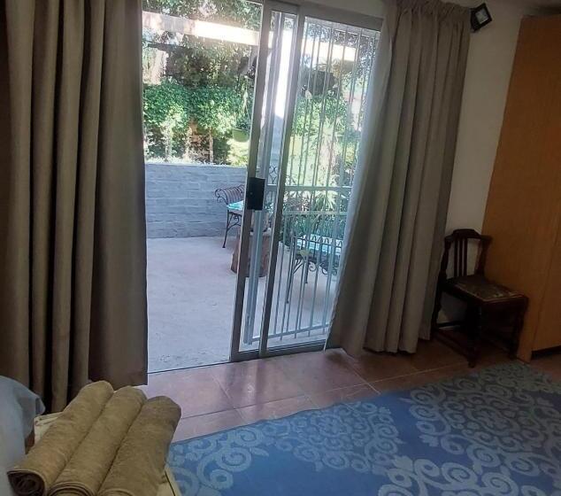 مبيت وإفطار Ilnika Farm Stay