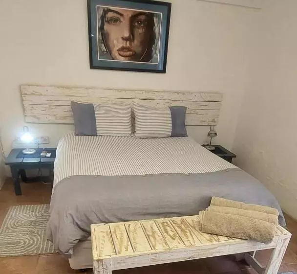 ベッドアンドブレックファースト Ilnika Farm Stay