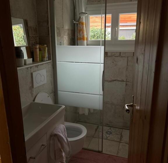 Bed and Breakfast Jolie Chambre Dans Chalet