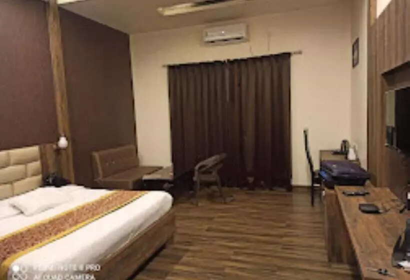 Grs, Hotel The Grand Radhe Shyam, Ambikapur
