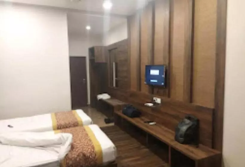 Grs, Hotel The Grand Radhe Shyam, Ambikapur