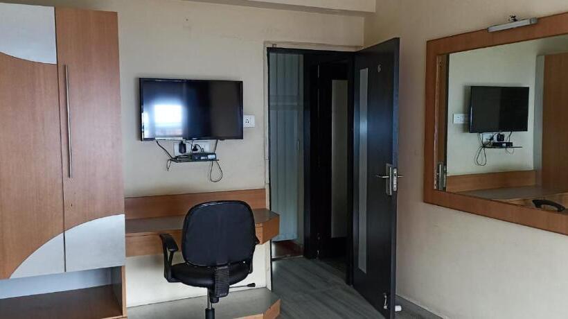 Hotel Ballygunj Guest House