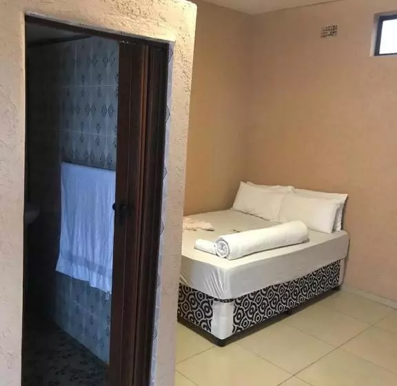 Kapselihotelli New Waves Accommodation & Liquor