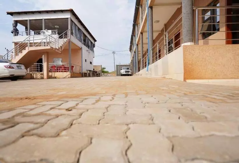 Kapselihotelli New Waves Accommodation & Liquor