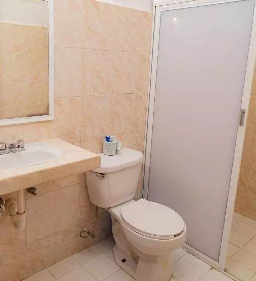 هتل Las Palmas Cancún Centro