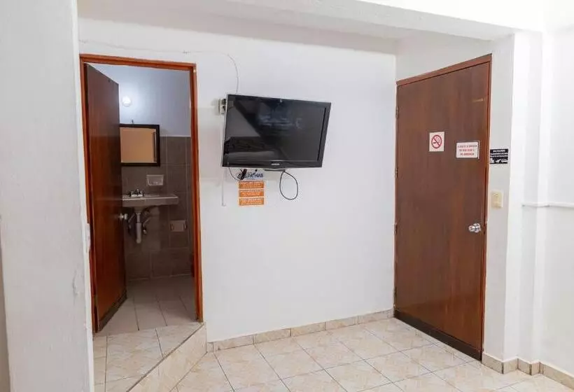 هتل Las Palmas Cancún Centro