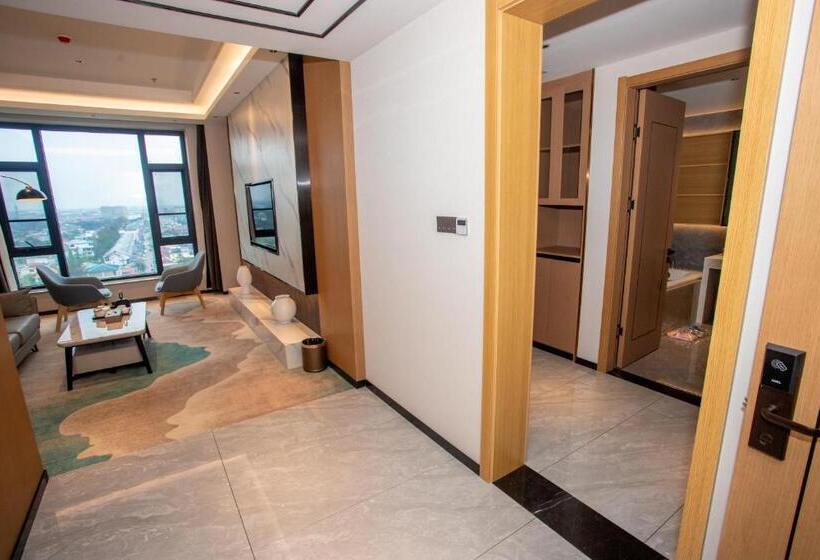 هتل Lc International