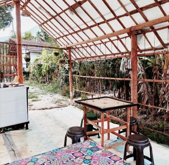 Hotelli Oryza Wayanad