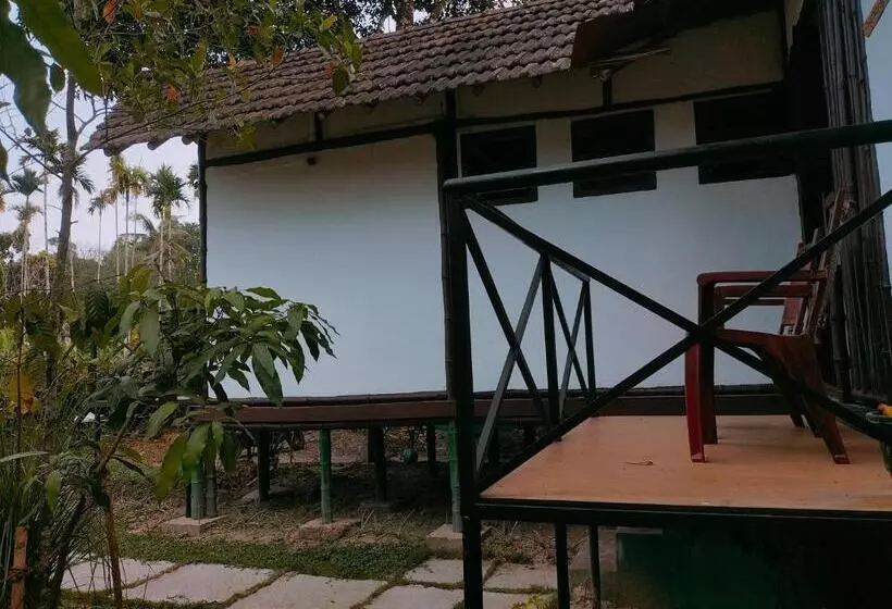 ホテル Oryza Wayanad