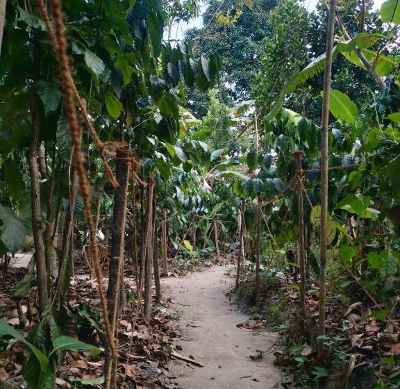 Hotelli Oryza Wayanad