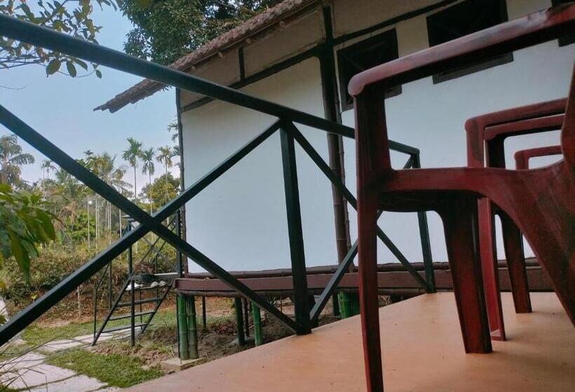 Hotelli Oryza Wayanad