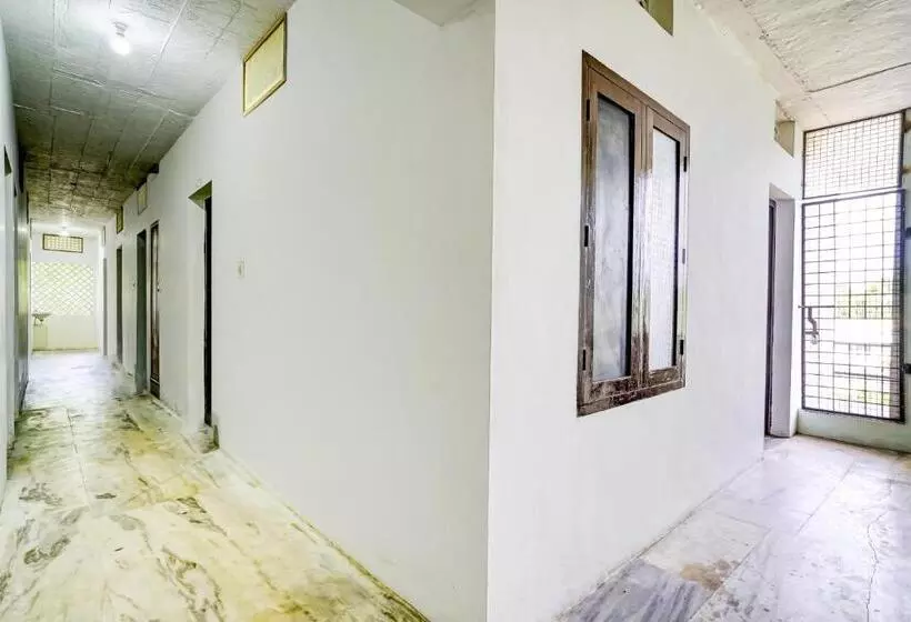 ホテル Spot On Nakshathra Residency