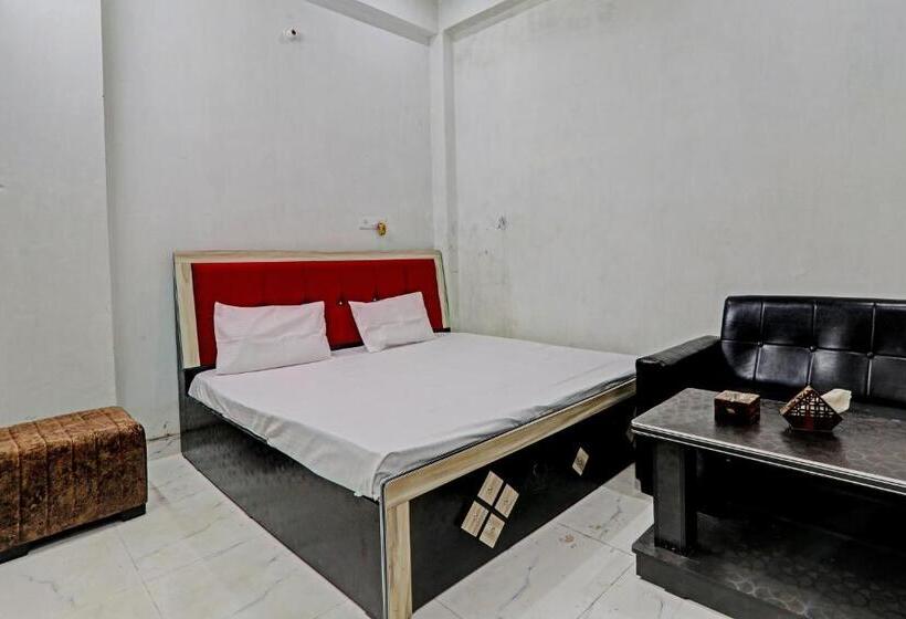 Отель Spot On Red Stone