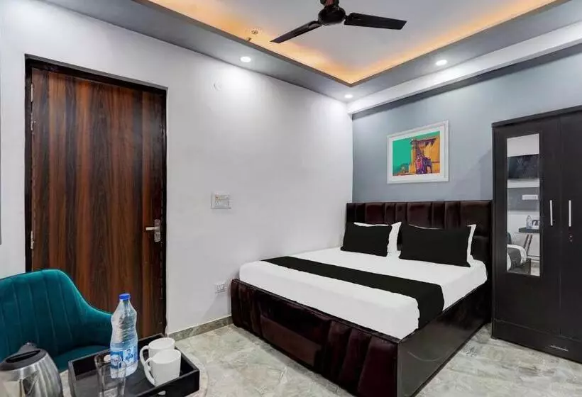 Oyo Hotel Bn