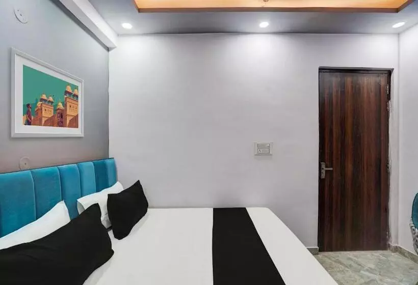 Oyo Hotel Bn