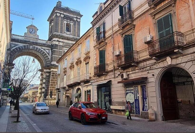 פנסיון Aversa Exclusive Private Room