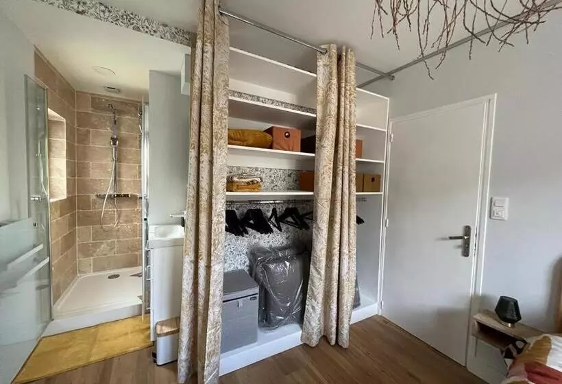 ペンション Chambres Privées De Luxe Dans Un T3