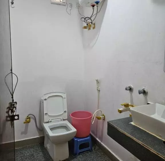 Resort Vrindavan Suites